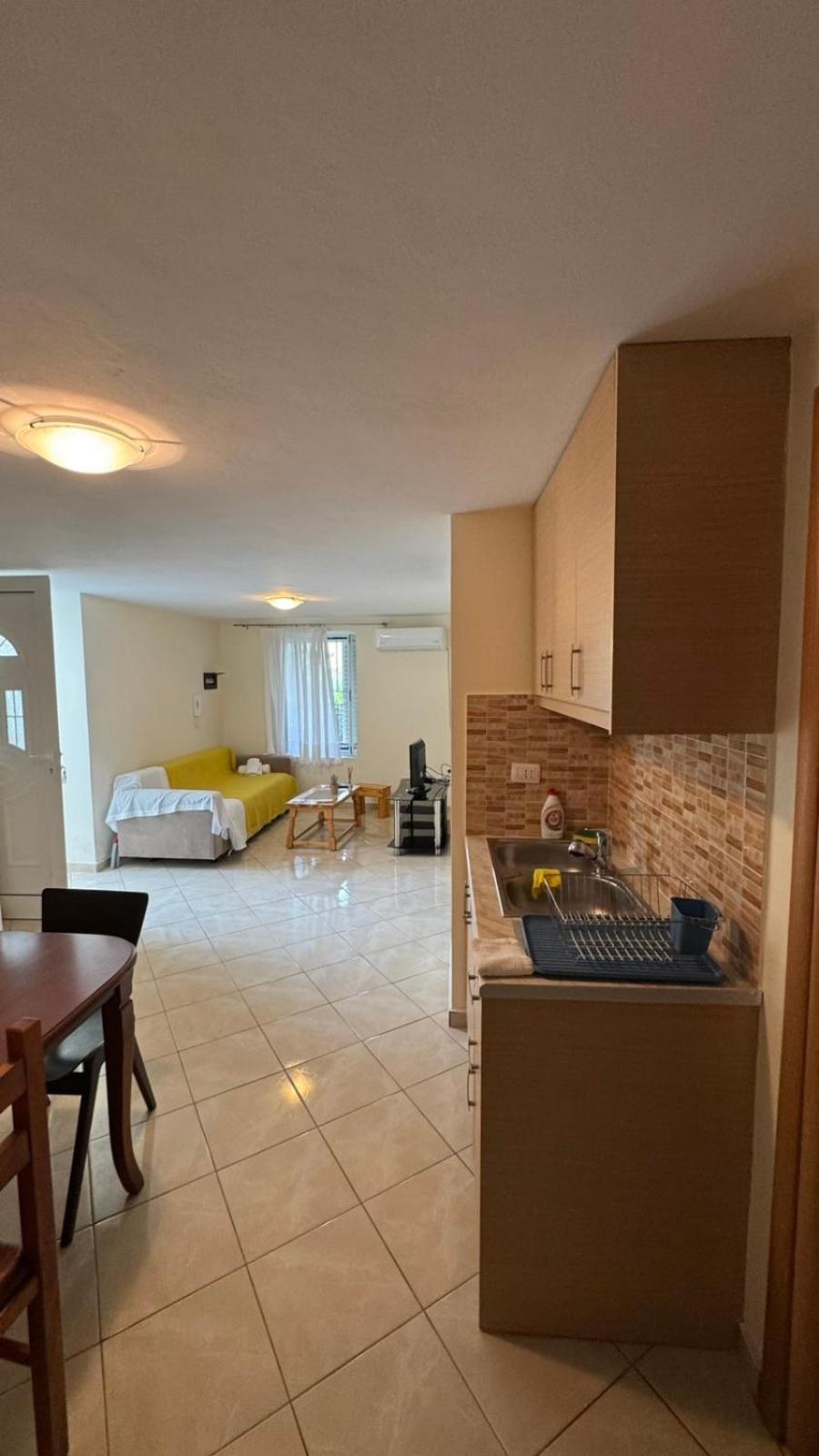 Lucas Apartments Химар Стая снимка